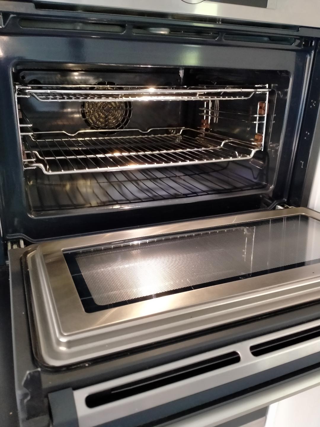 How Much Does Oven Cleaning Cost in Cambridgeshire?
